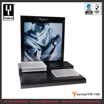 New Style Wood Painted C Ring LED Watch Display Showcase